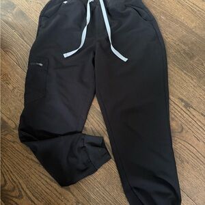 Women's Black Jogger Fig pants
